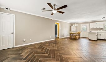 3419 Pawnee Village Dr, Benton, AR 72015