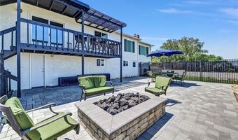 1864 Winterwarm Dr, Fallbrook, CA 92028