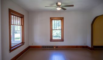 132 S Walker St, Adams, WI 53910