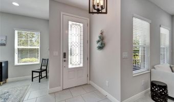 606 WINTERSIDE Dr, Apollo Beach, FL 33572