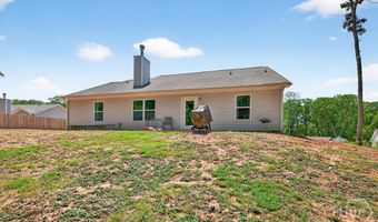 151 Rolling Woods Ln, Hull, GA 30646
