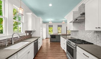 4137 Grogan St NW, Acworth, GA 30101