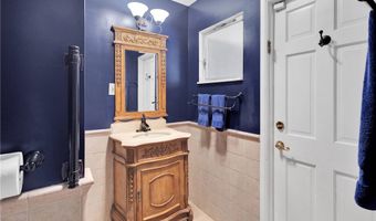 19955 Chickasaw Rd, Apple Valley, CA 92307