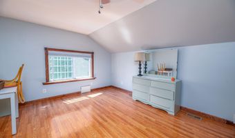 240 Middle Rd, Augusta, ME 04330
