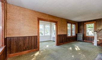 15 Kent Pl, Cranston, RI 02905
