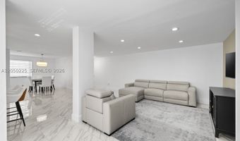 3549 Magellan Cir 418, Aventura, FL 33180