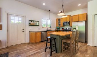 300 Fisher Rd, Athens, OH 45701