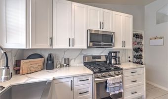 808 Binbrook Dr, Henderson, NV 89052