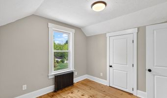 148 Center St, Ashburnham, MA 01430