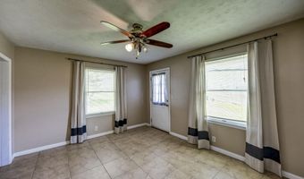 1107 N 3rd St, Bardstown, KY 40004