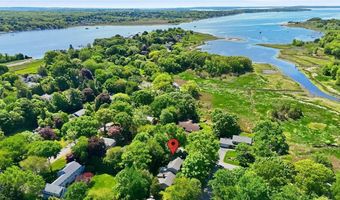 24 Wildflower Rd, Barrington, RI 02806