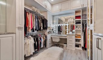 2237 W TWAIN Dr, Anthem, AZ 85086