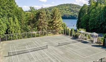 25 Clay Point Rd, Alton, NH 03809