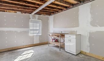 1492 Donna Dr, Arnold, MO 63010