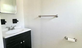 19 HICKORY Ln, Dover, DE 19904