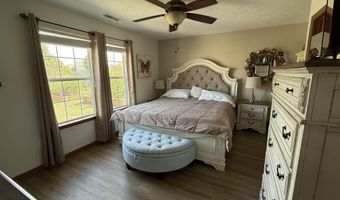 1189 Kinross Dr, Avon, IN 46123