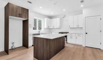 397 SOUTHERN Blvd, Bayville, NJ 08721