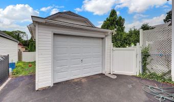 64 Hamilton St, Amityville, NY 11701