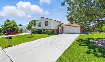 5119 KING ARTHUR Way, Cheyenne, WY 82009