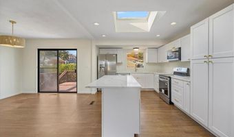 10 Sheffield Rd, Cranston, RI 02920