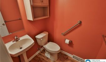 1302 Adams St, Allen, PA 18067