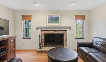 37 Tall Wood Holw, Avon, CT 06001