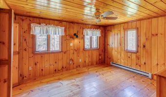 14 Lloyd St, Campton, NH 03223
