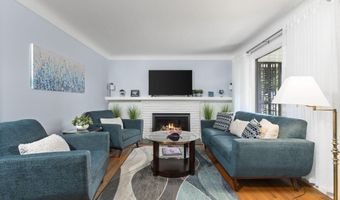 830 Redeemer Ave, Ann Arbor, MI 48103