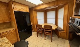 602 West St, Hico, TX 76457
