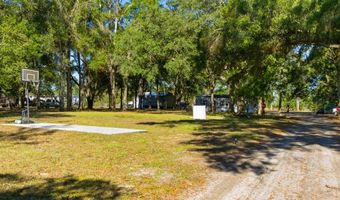 4506 10th St, Bell, FL 32619