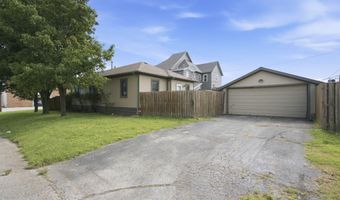 36 W Olive St, Aurora, MO 65605