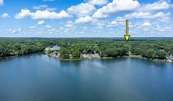 19 Waldron Ave, North Kingstown, RI 02852