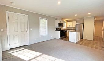 7055 Quarry Rd 43, Amherst, OH 44001