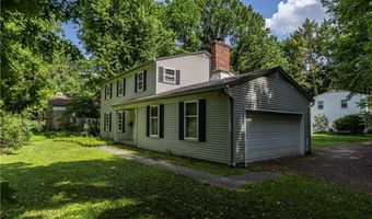 2070 White Pond Dr, Akron, OH 44313