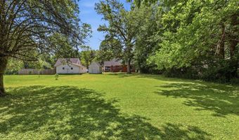 1112 North Dr, Anderson, IN 46011