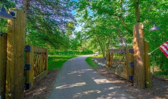 13645 Valley Creek Trl S, Afton, MN 55001
