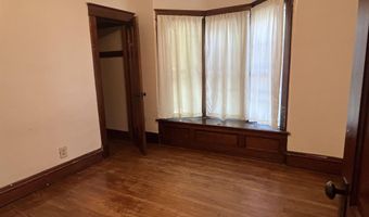 325 S Main St, Albia, IA 52531