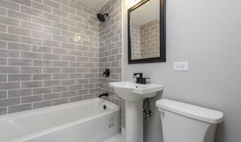 24199 W Beach Grove Rd, Antioch, IL 60002