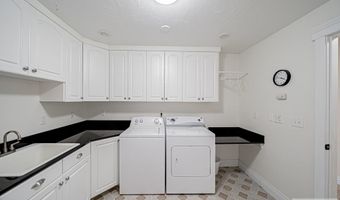 5930 E Pheasant Dr, Ammon, ID 83401