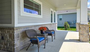 1727 Roebling Rd, Adel, IA 50003