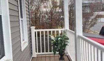 14 Cross St, Andover, NJ 07801