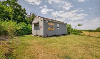 907 Denver St, Alvord, TX 76225