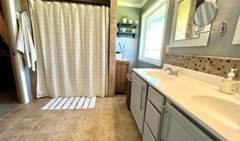840 S Sunset, Andover, KS 67002