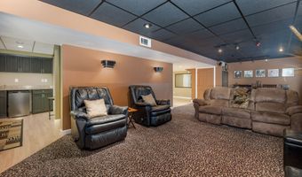 2 Merritt Woods, Burlington, CT 06013