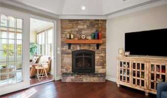 3111 Edelweiss Ct Ste 201, Adams Twp., PA 16046