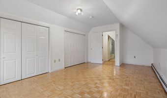 8 Chesterfield Dr, Concord, NH 03301
