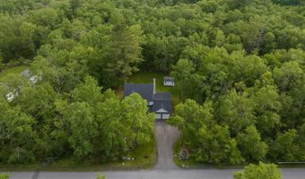 299 Scenic Dr, Blakeslee, PA 18610