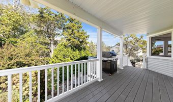 329 ESSEX Ave, Beach Haven, NJ 08008