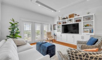 2305 EDGEWATER Dr 1602, Orlando, FL 32804