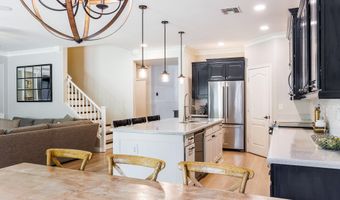 221 W Tahiti Dr, Casa Grande, AZ 85122